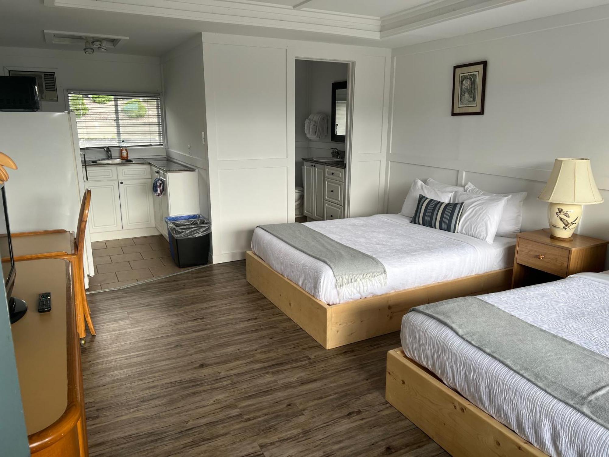Kit Wat Motel & Marina Сабъл Бийч Екстериор снимка